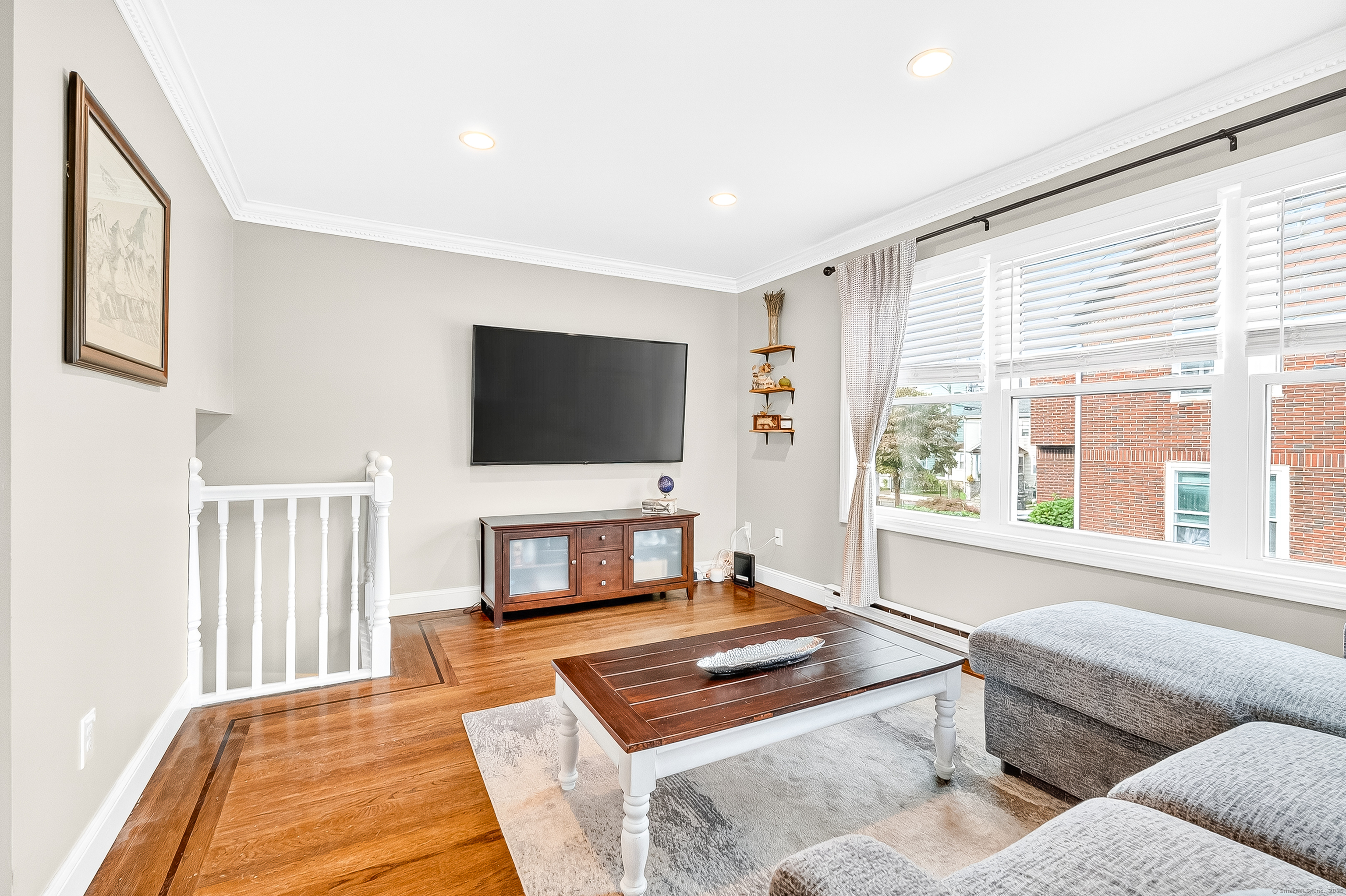 55 Woodland Place APT 1