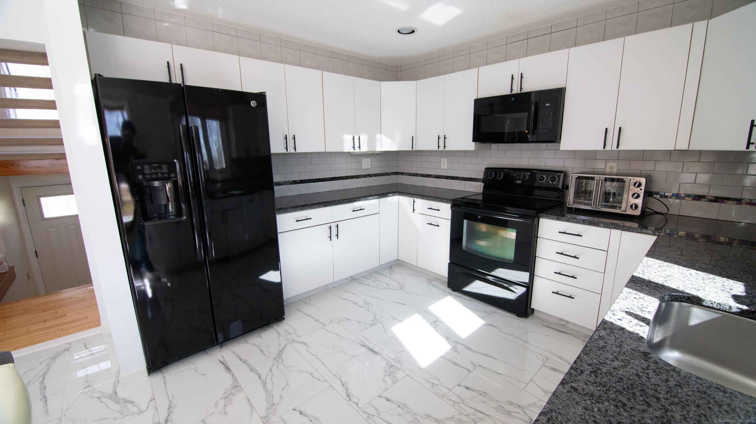 955 Dunbar Hill Road, Hamden, Connecticut image 6