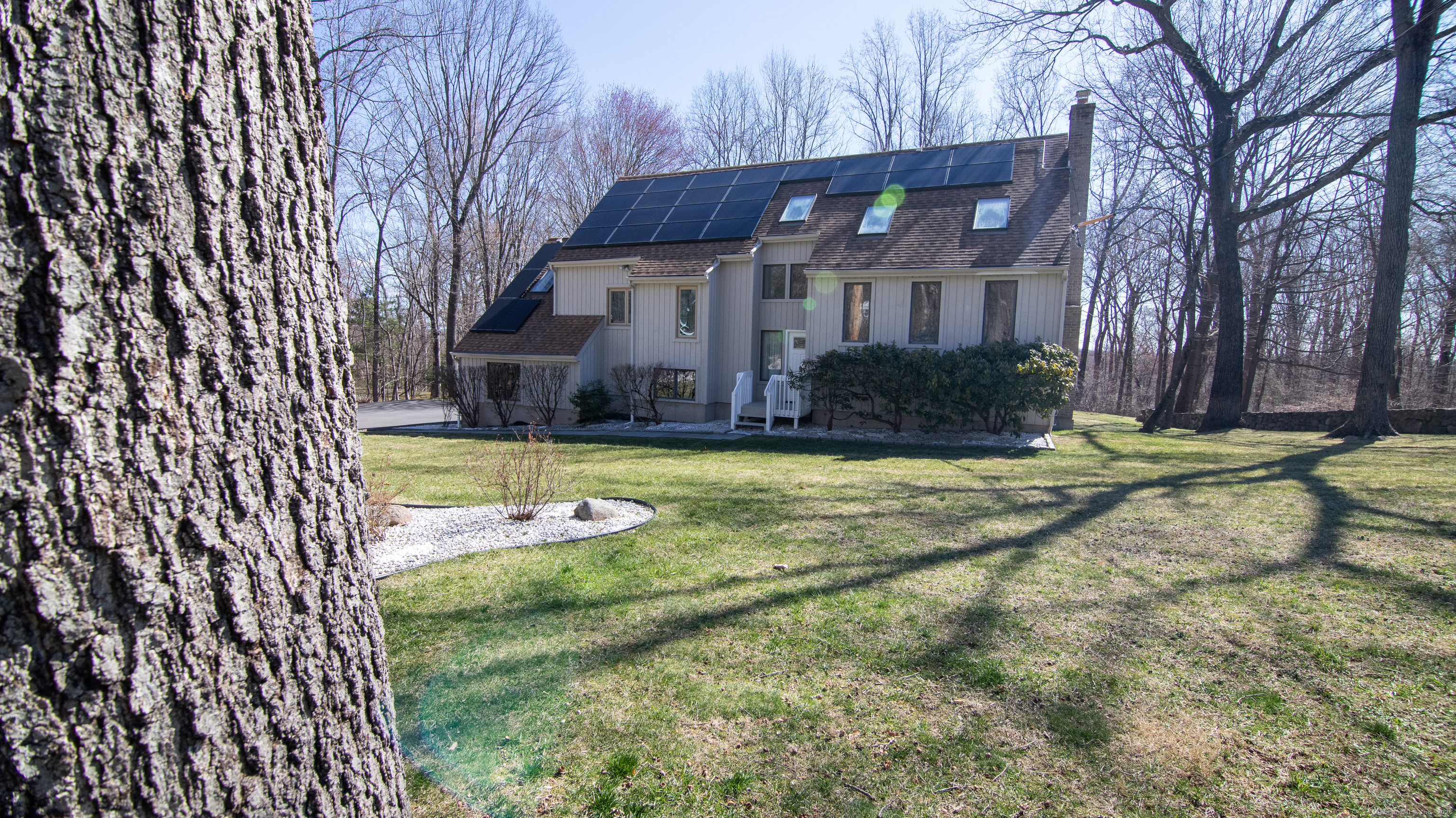 955 Dunbar Hill Road, Hamden, Connecticut image 4