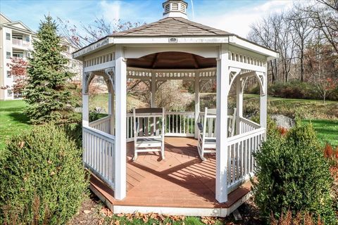 Tiny photo for 433 Brookside Court #433, Newtown, CT 06470 (MLS # 24157176)