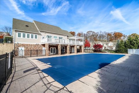 Tiny photo for 433 Brookside Court #433, Newtown, CT 06470 (MLS # 24157176)