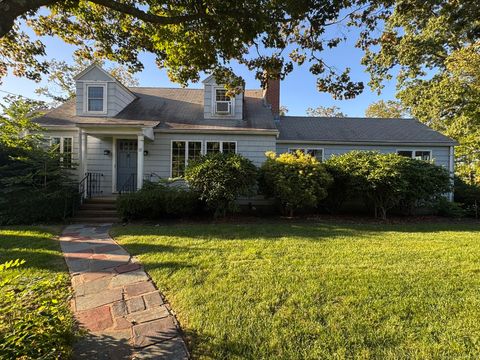 13 Fenway Road Branford CT 06405