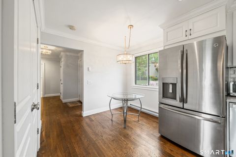 Tiny photo for 122 Heritage Village #B, Southbury, CT 06488 (MLS # 24169870)