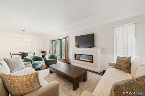 Tiny photo for 122 Heritage Village #B, Southbury, CT 06488 (MLS # 24169870)