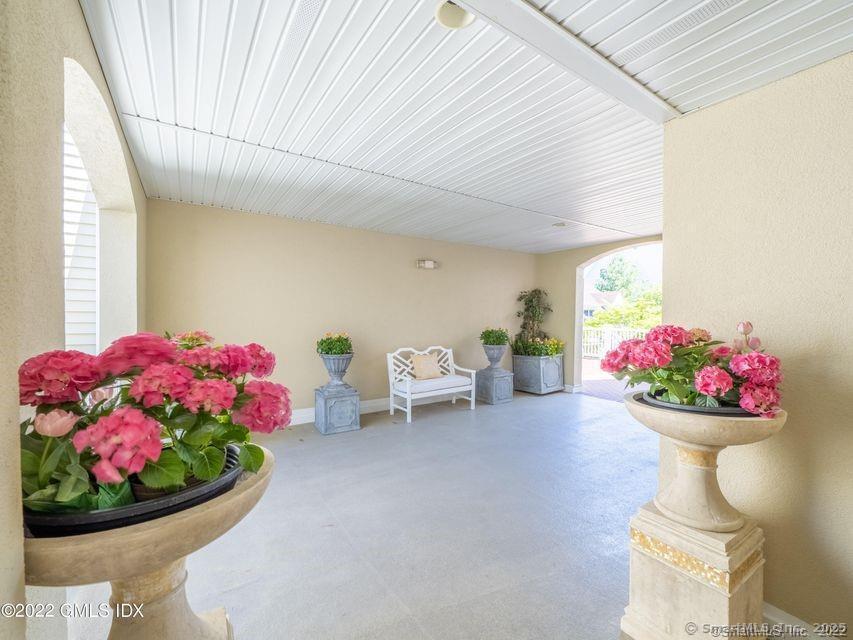 51 Forest Avenue Apt 104