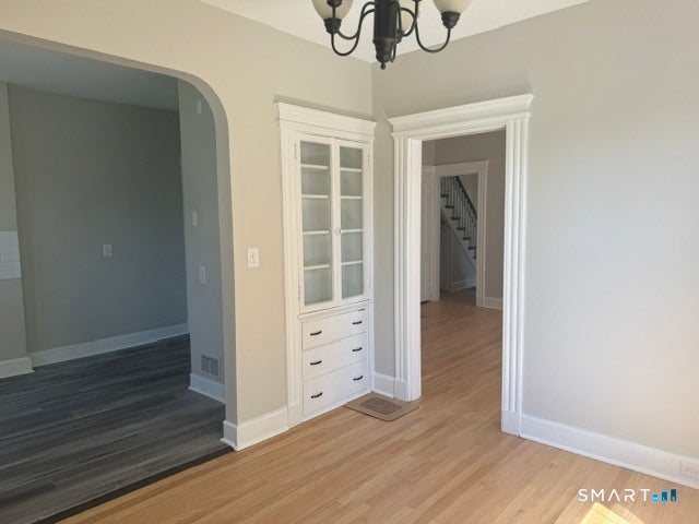 86 Cottage Avenue