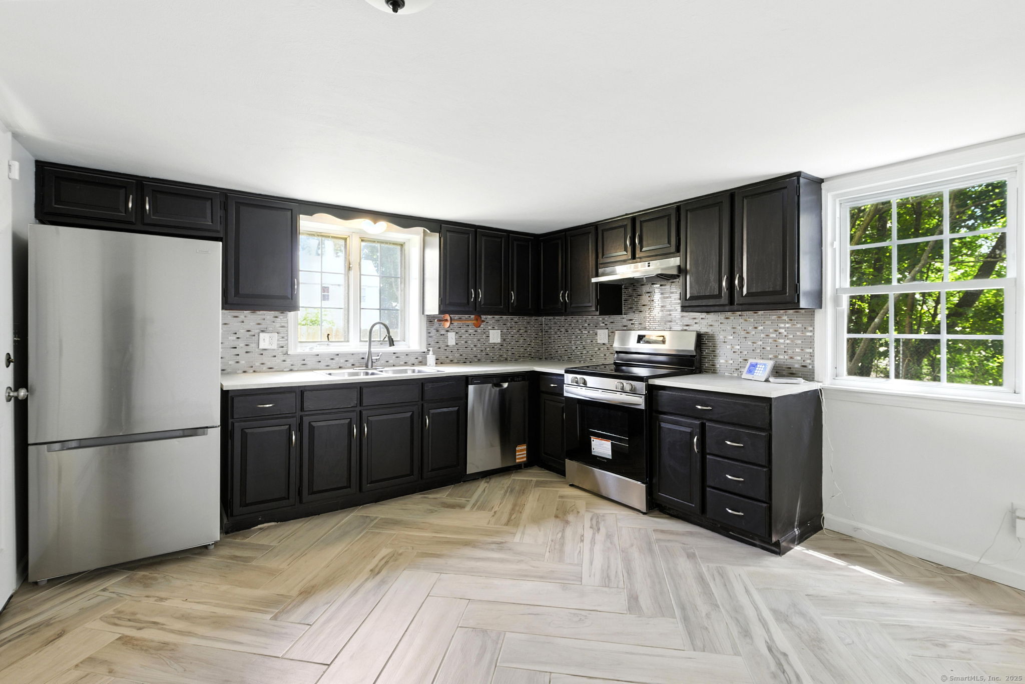 5 Church Street APT R
