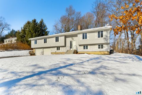 37 Kitcher Court Trumbull CT 06611