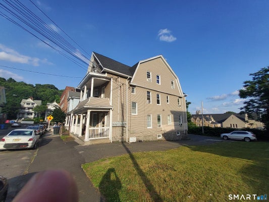 23 PLAZA AVE, WATERBURY, CT 06710 - Image 8184a2cfafa6b5b934cab4e8e54e2411/674535720