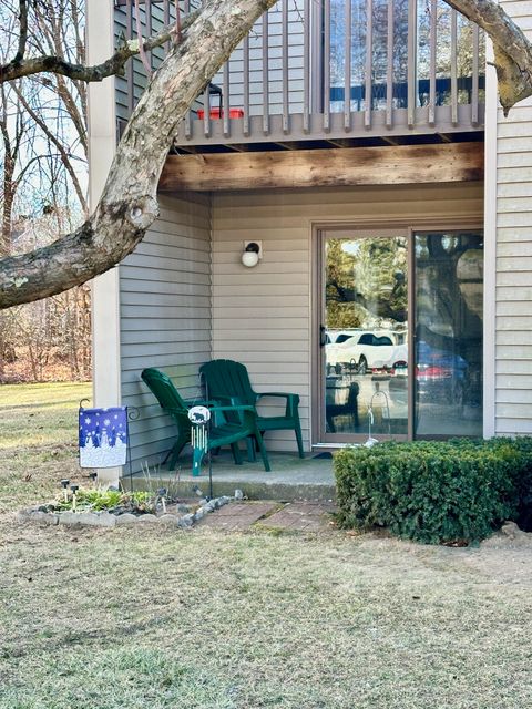 A home in South Windsor