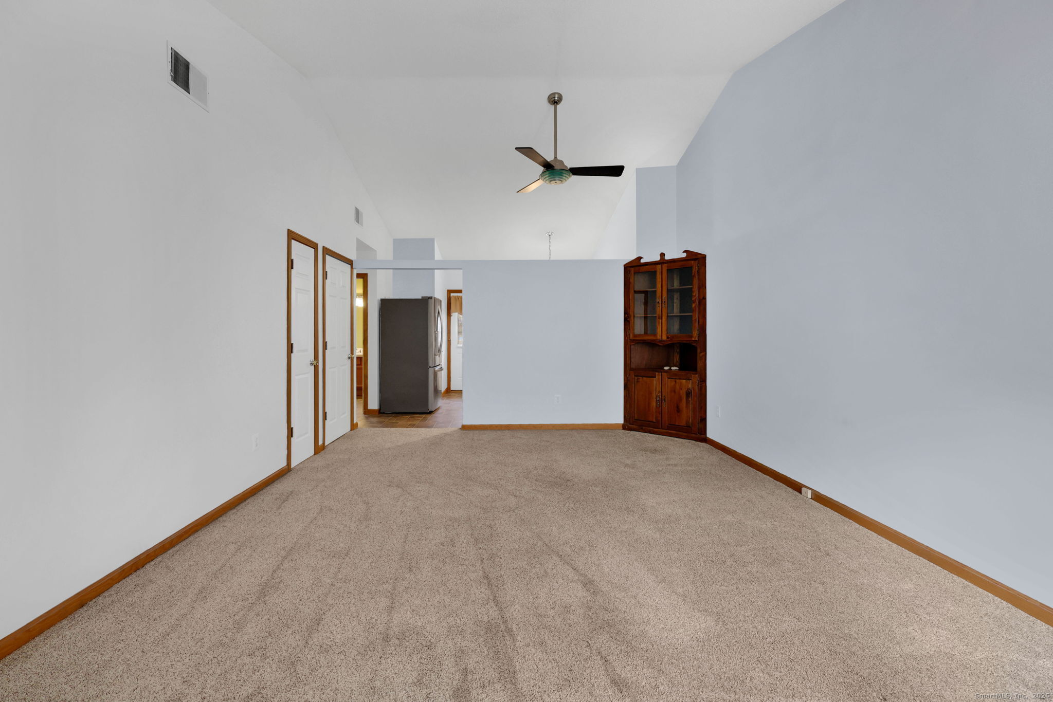102 North Maple Street APT 1A