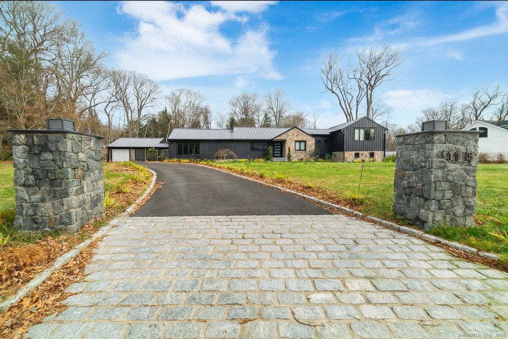 Photo of 113 Woodbrook Drive, Stamford, CT 06907 (MLS # 24143096)