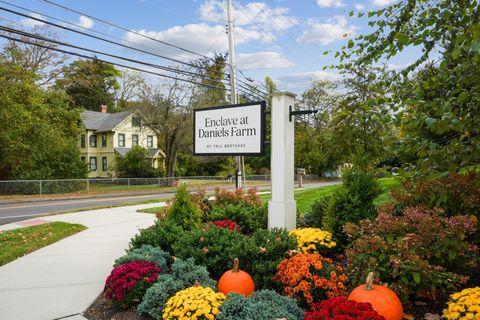 Tiny photo for 33 Enclave Drive #33, Trumbull, CT 06611 (MLS # 24133134)