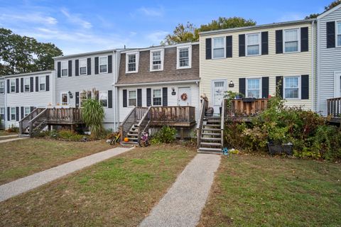 Tiny photo for 6 Lakeside Drive #P, Ledyard, CT 06339 (MLS # 24134321)