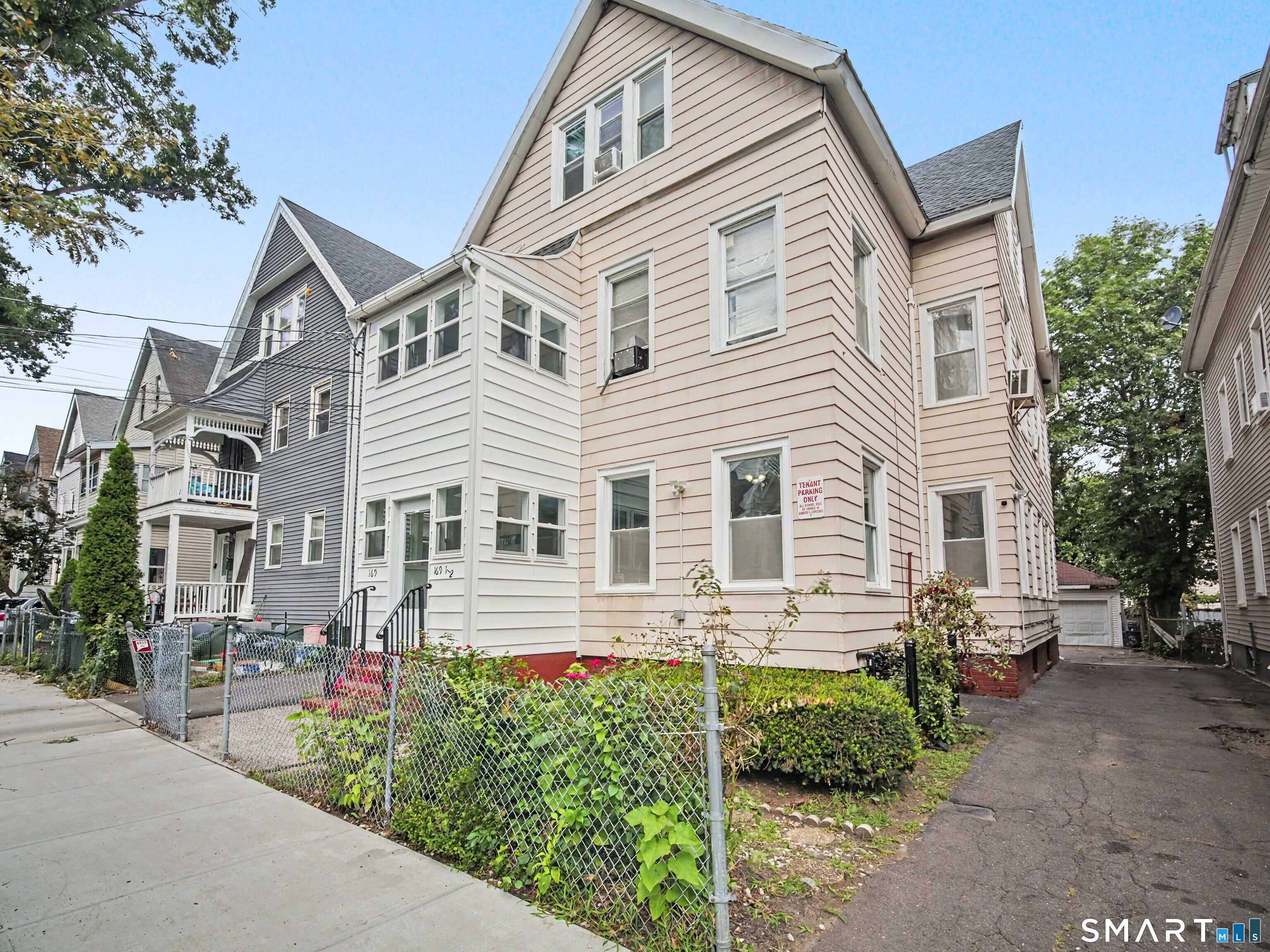 169 Chatham Street