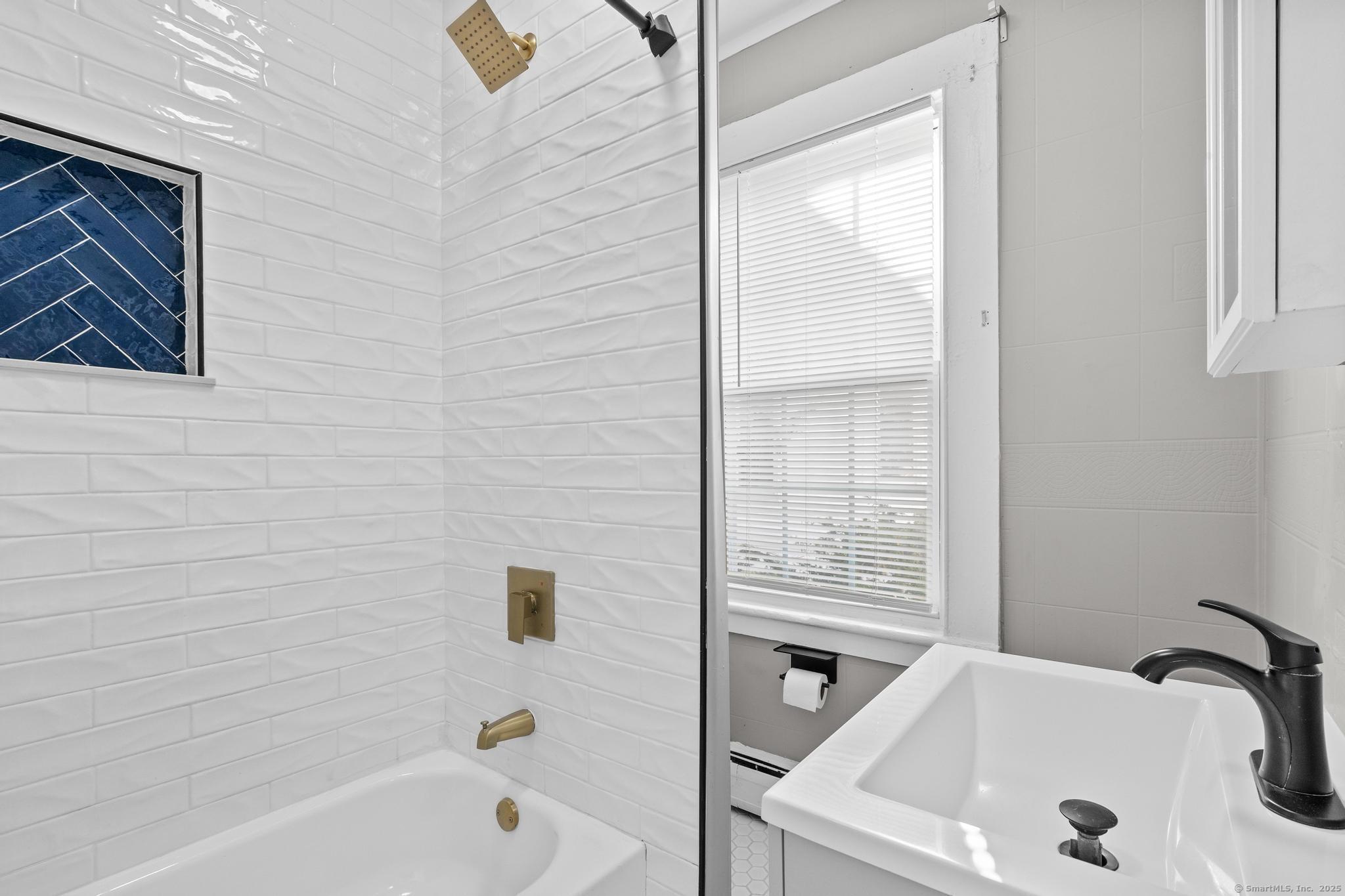 69 Trinity Street, New Britain, Connecticut image 16