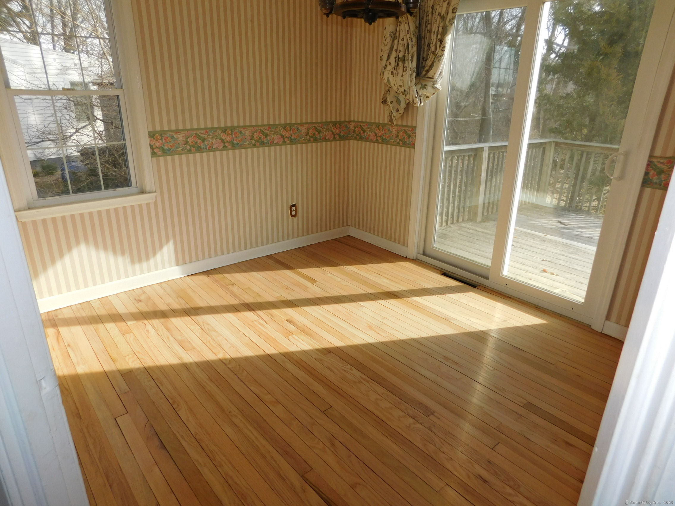 144 Vista Drive, East Haven, Connecticut image 9