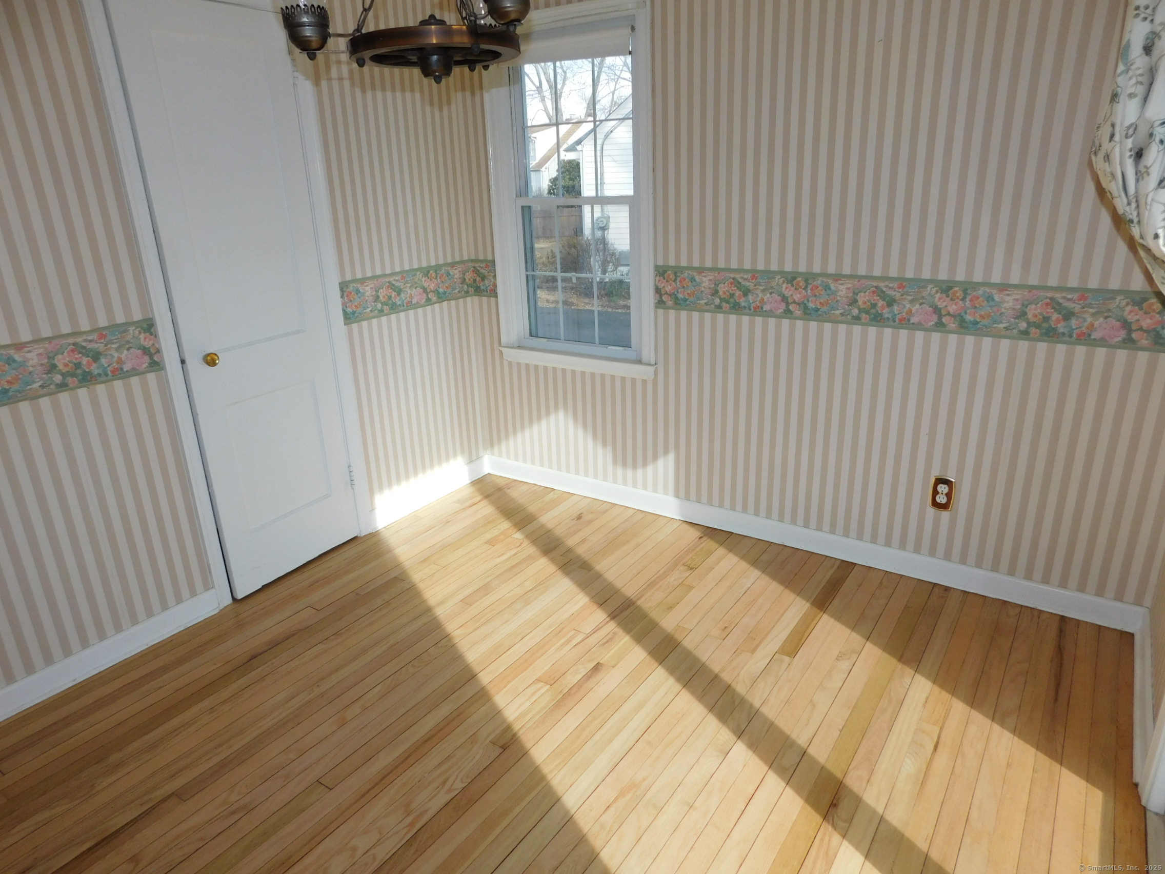 144 Vista Drive, East Haven, Connecticut image 12