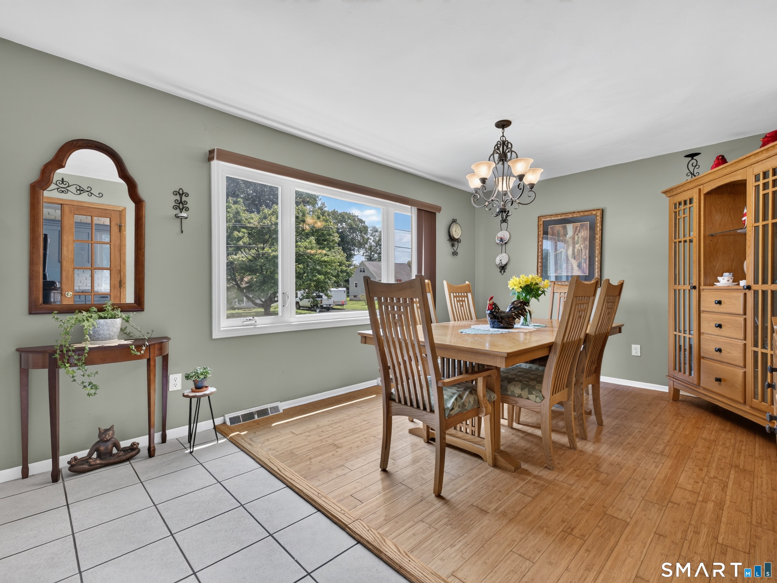 16 Philanne Drive