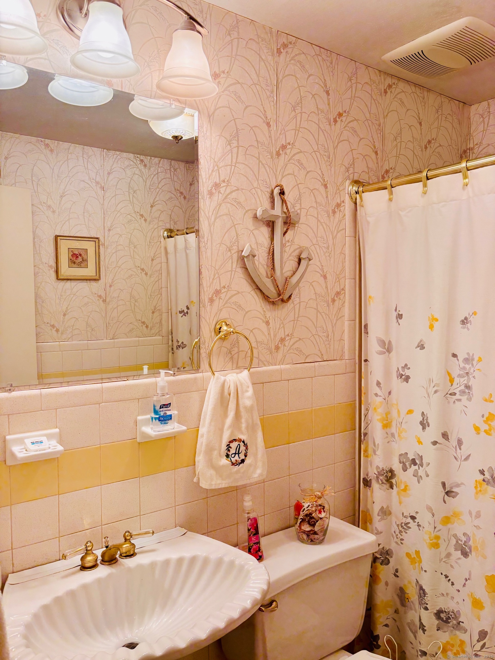 22 Kindle Lane, Derby, Connecticut image 14