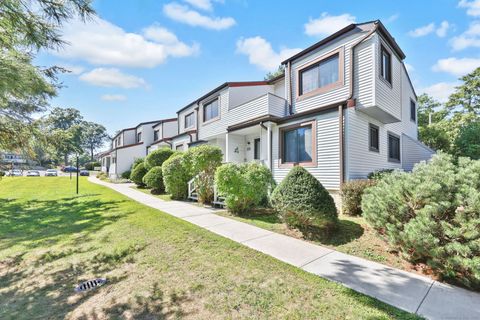 231 Cottonwood Road 231 Newington CT 06111