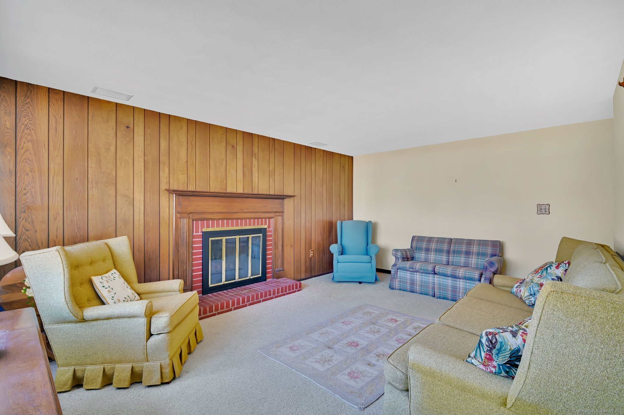 51 Depietro Drive, East Hartford, Connecticut image 4