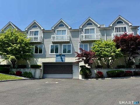 Condo For Rent - 115 Flax Hill Road #10<br/> Norwalk, CT 06854