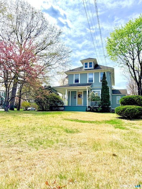 Tiny photo for 480 Fountain Street, New Haven, CT 06515 (MLS # 24170415)