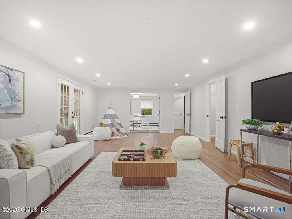 Photo of Greenwich, CT 06878 (MLS # 24146341)