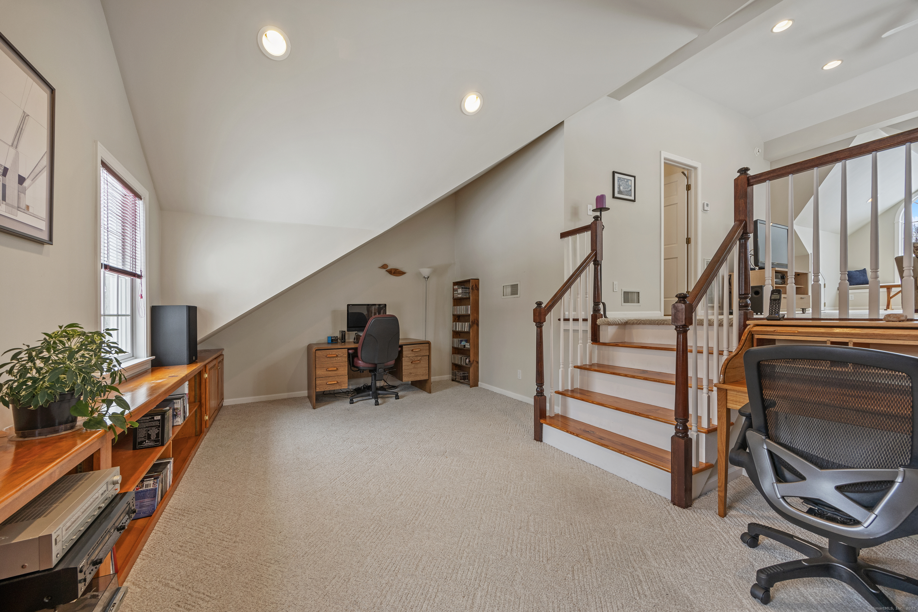 140 Scenic Court, Cheshire, Connecticut image 29