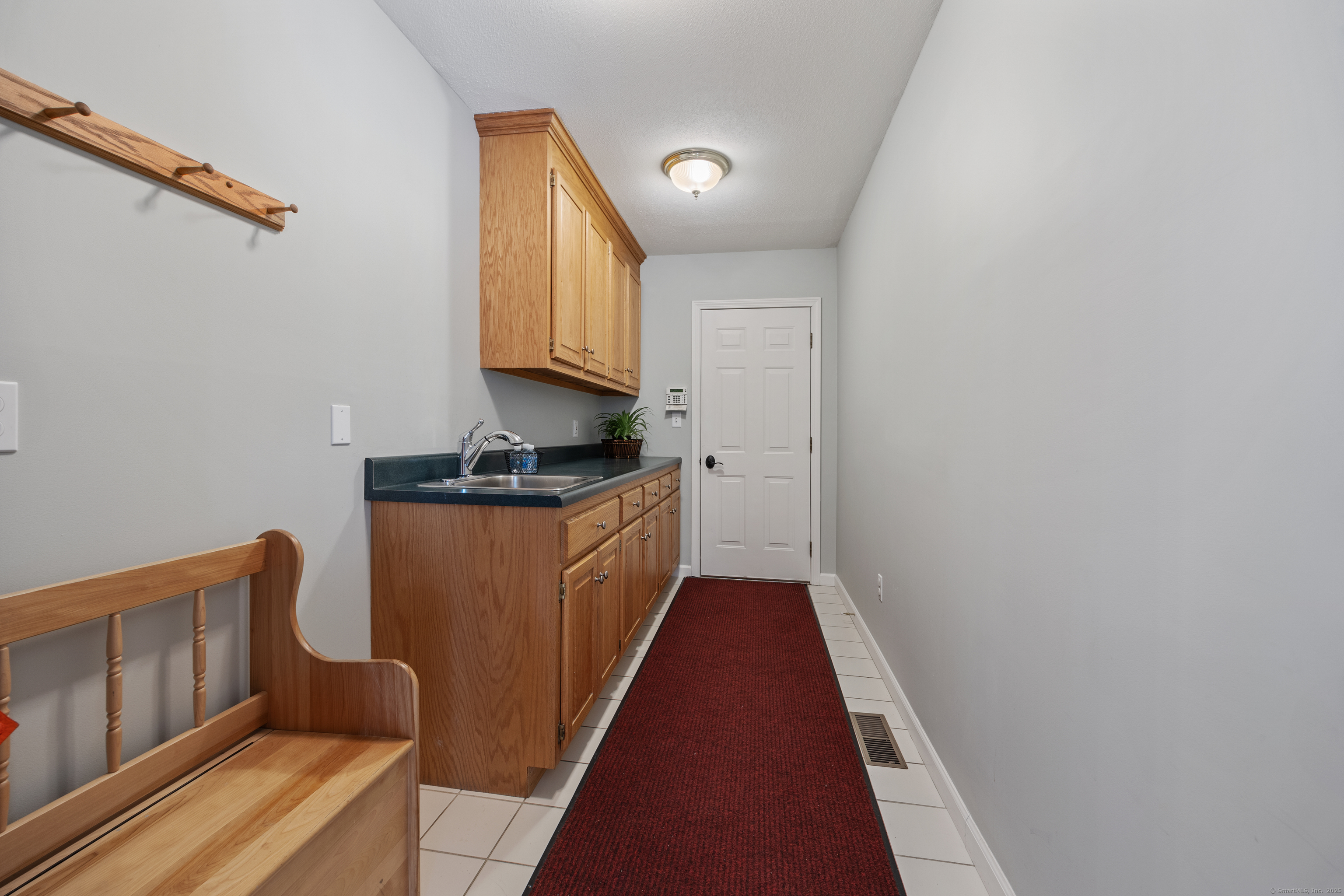 140 Scenic Court, Cheshire, Connecticut image 11