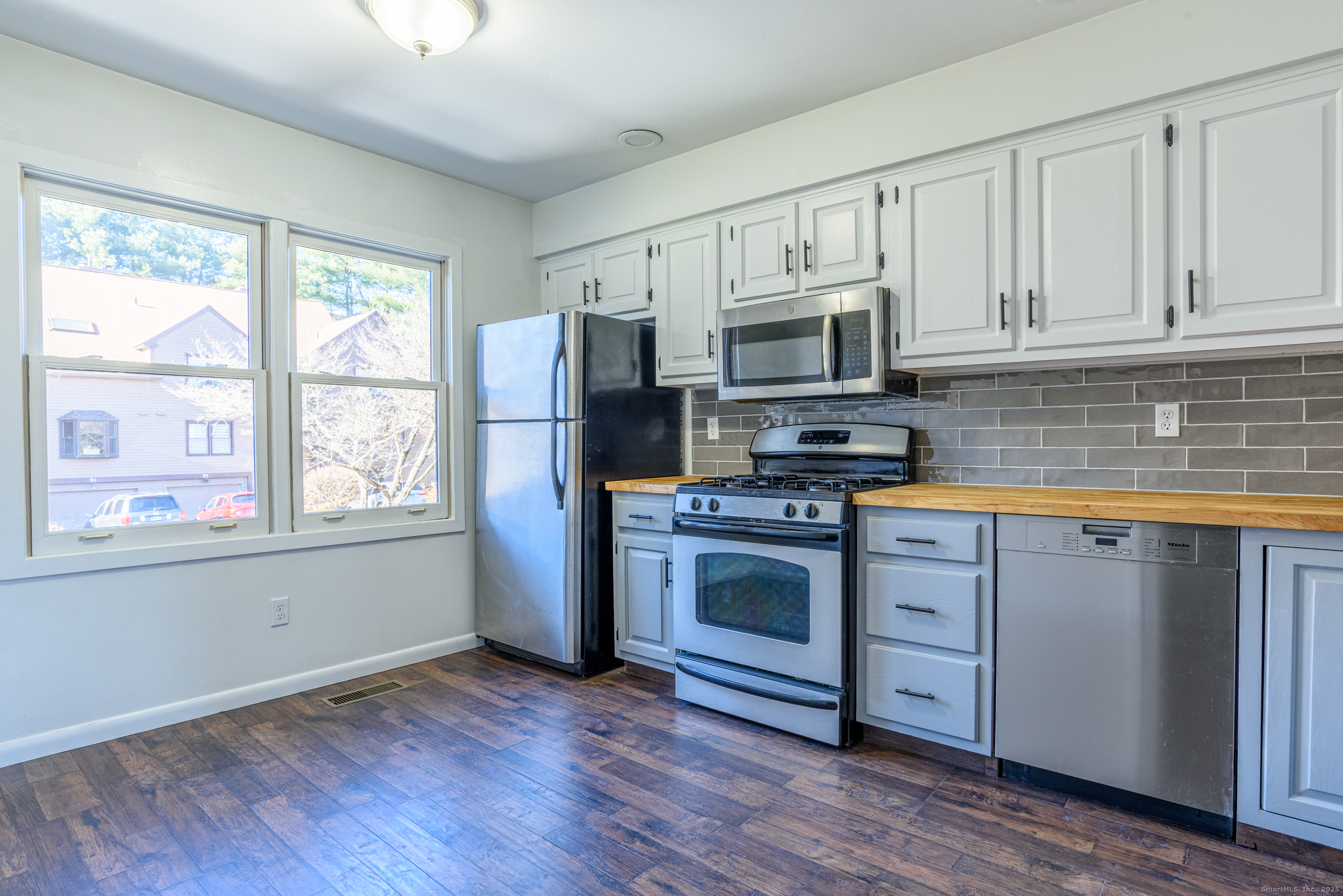 84 Stillmeadow Circle 84