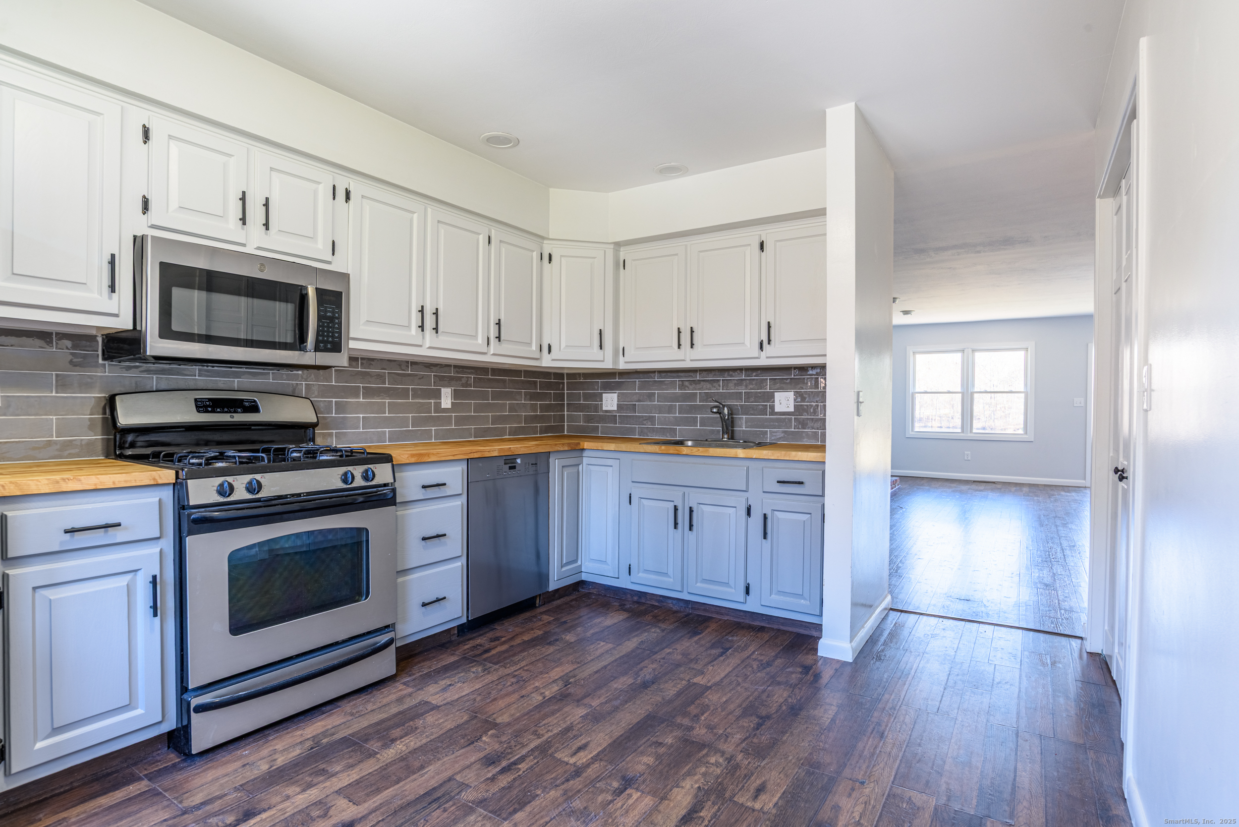 84 Stillmeadow Circle 84