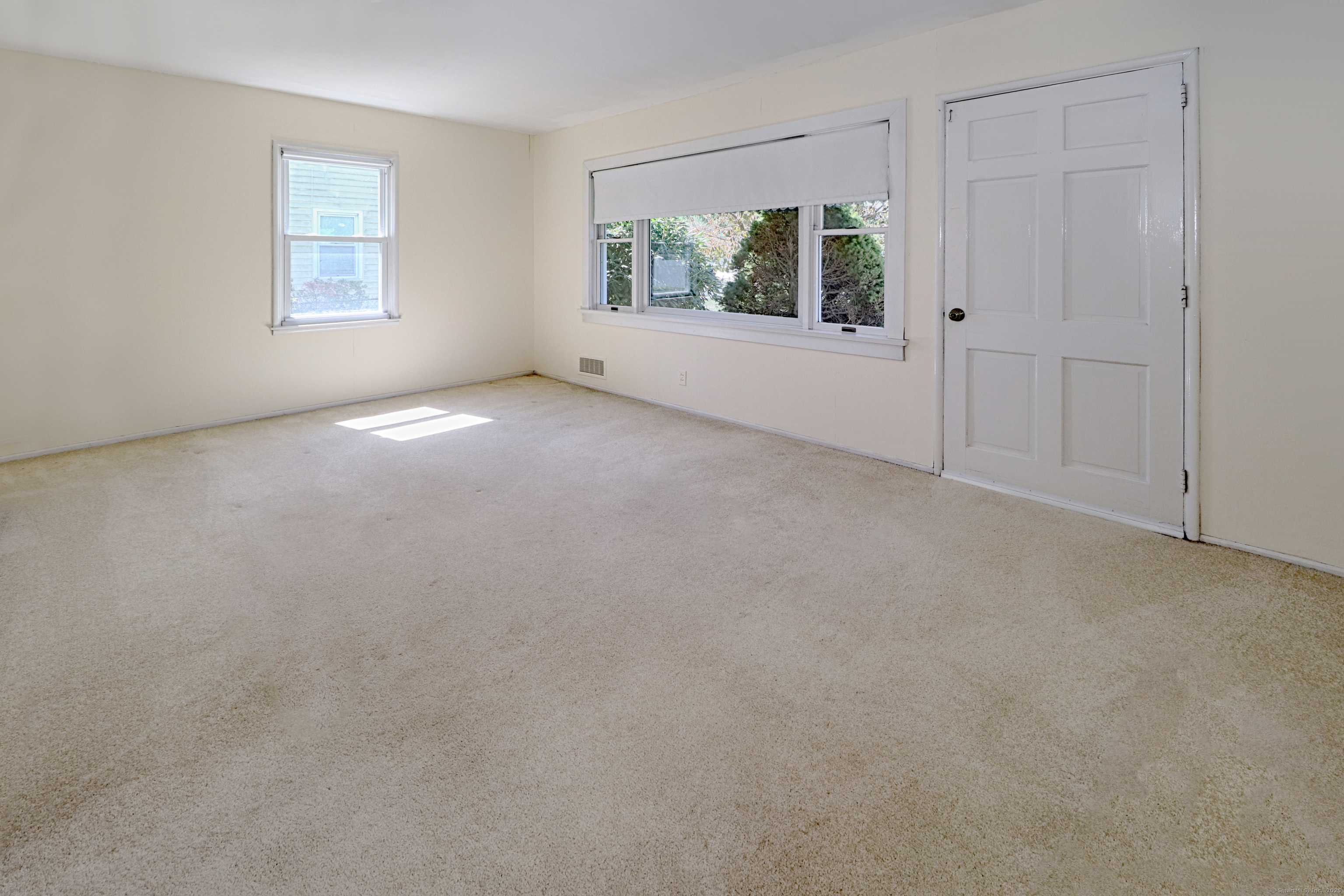 1055 Stratford Road