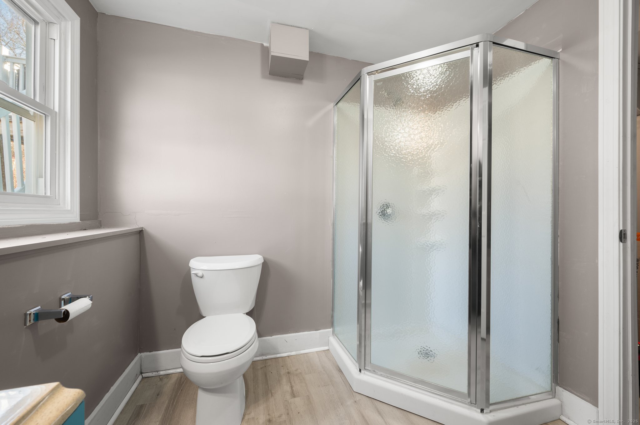 225 Thames Street, New London, Connecticut image 27