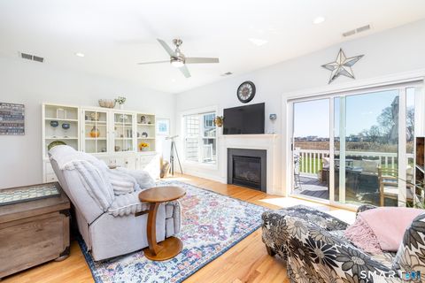 Tiny photo for 520 Marina Way Landing #520, Westbrook, CT 06498 (MLS # 24170485)