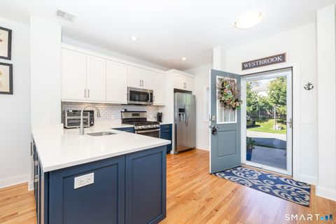 Tiny photo for 520 Marina Way Landing #520, Westbrook, CT 06498 (MLS # 24170485)