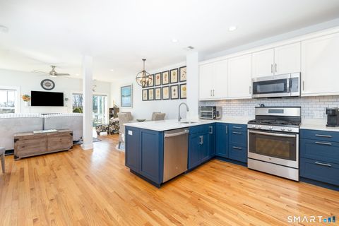 Tiny photo for 520 Marina Way Landing #520, Westbrook, CT 06498 (MLS # 24170485)