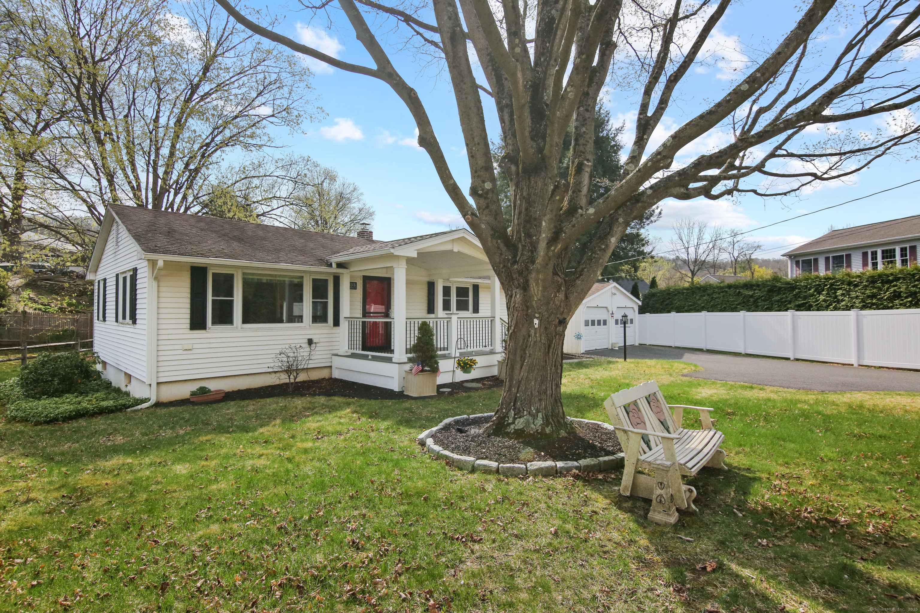 53B Elizabeth Street, Kent, Connecticut image 3
