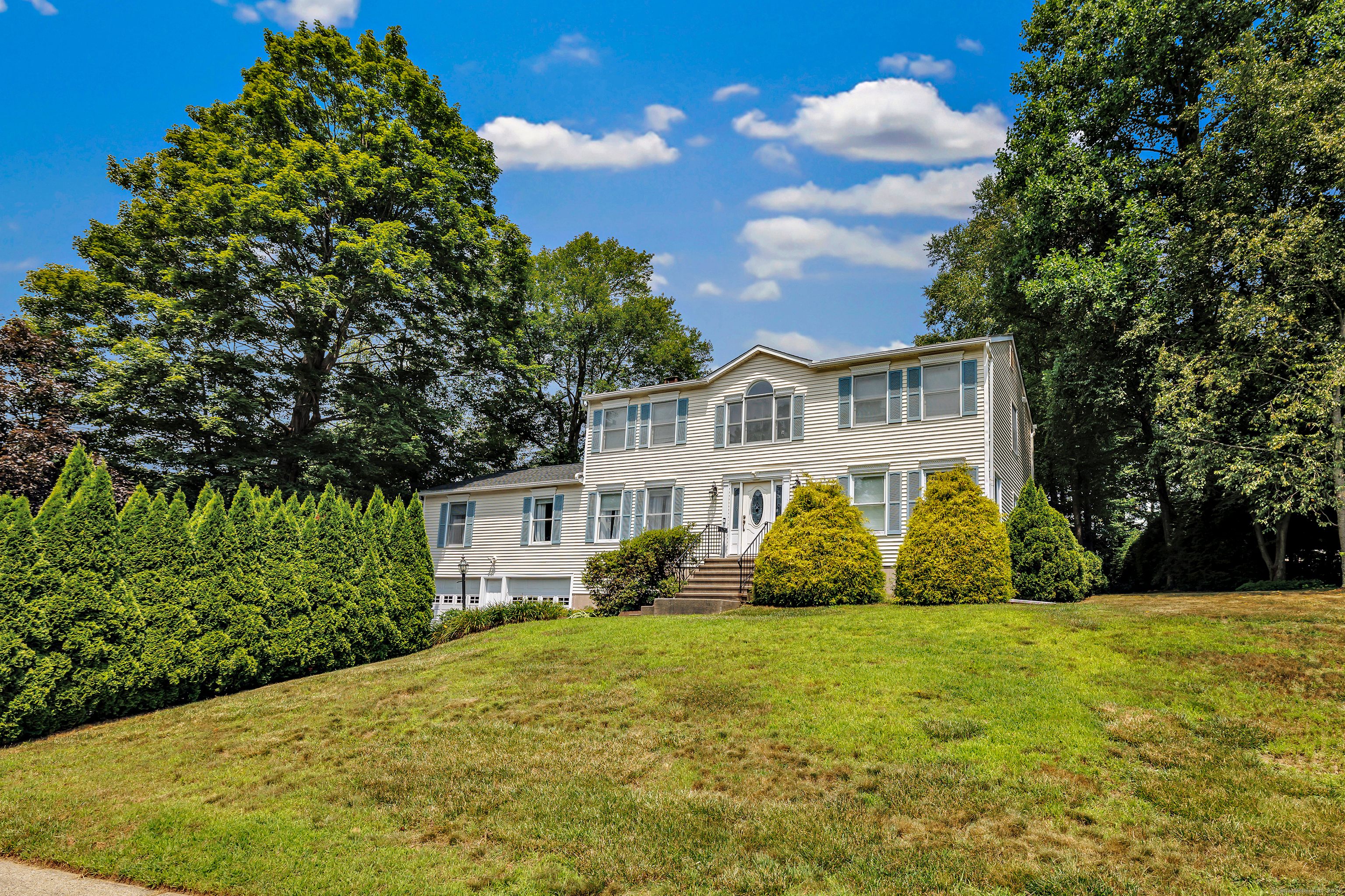7 Amber Drive