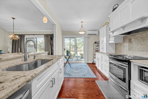 Tiny photo for 123 Heritage Village #B, Southbury, CT 06488 (MLS # 24145278)