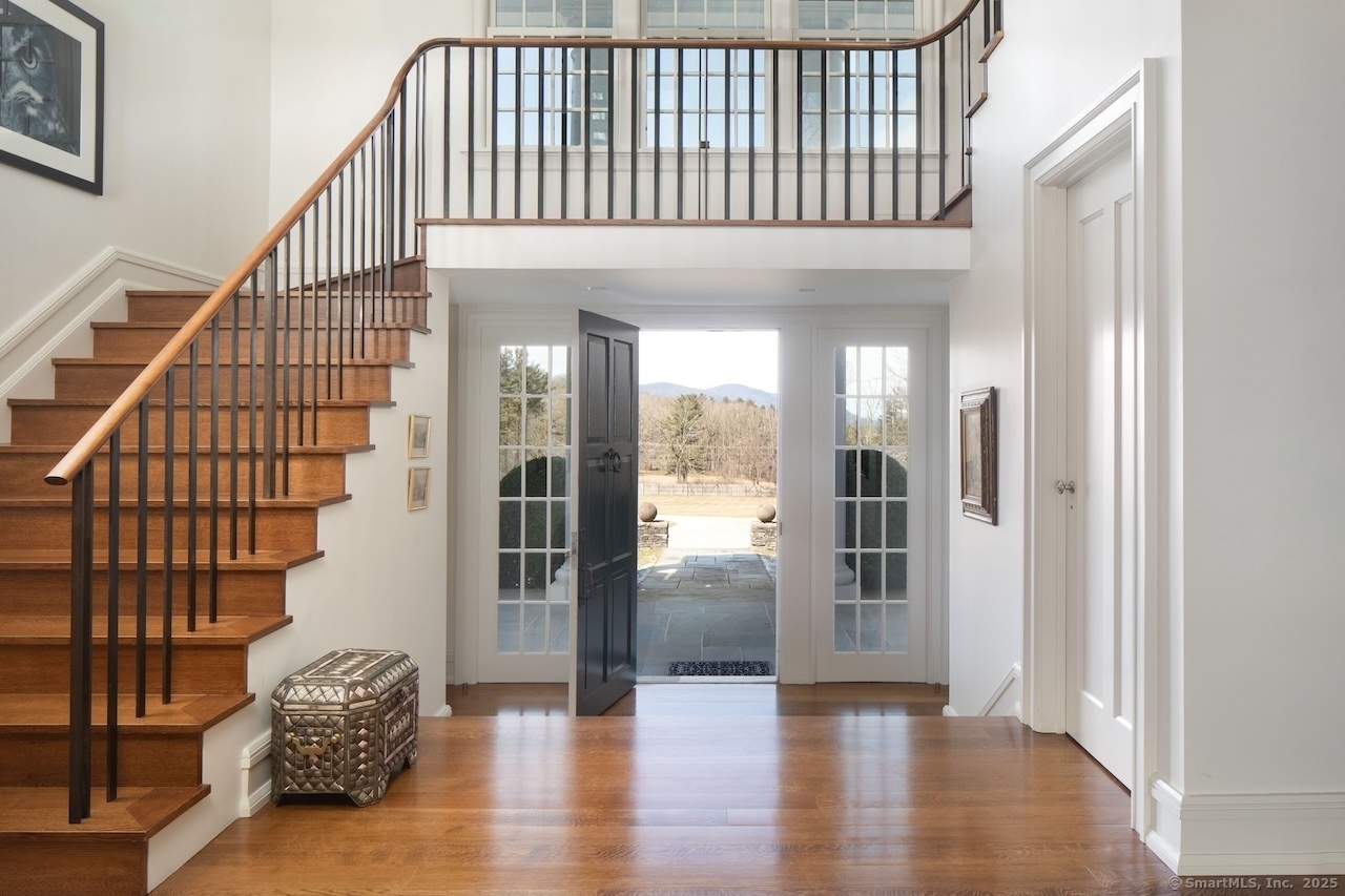 325 Canaan Road