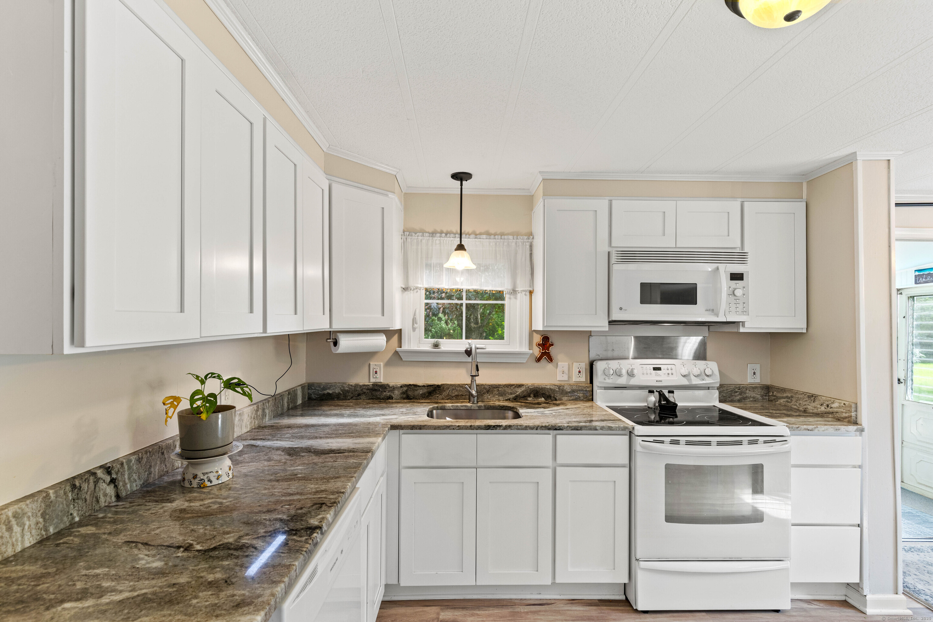 24 Boulder Trail, Killingworth, Connecticut image 15