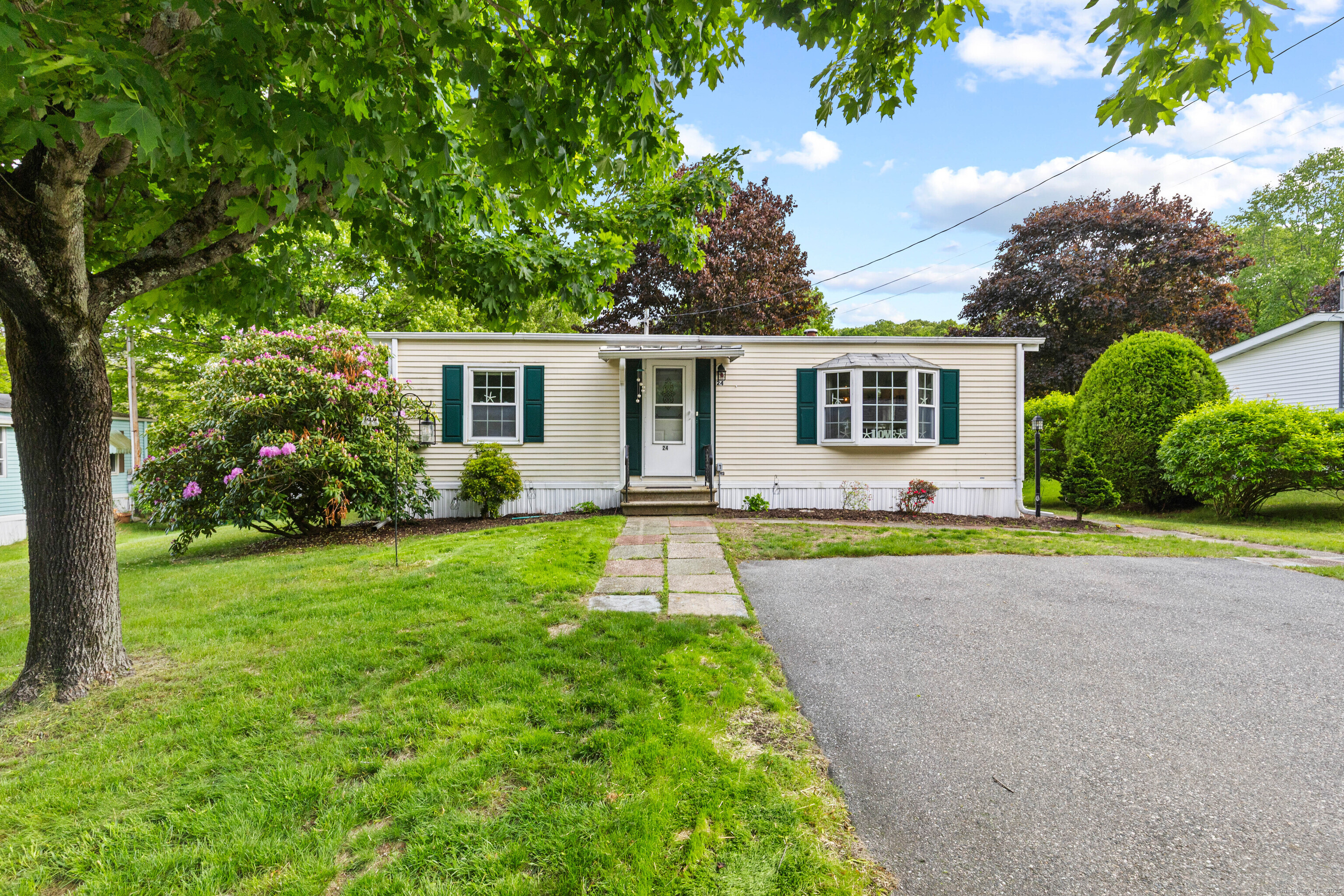 24 Boulder Trail