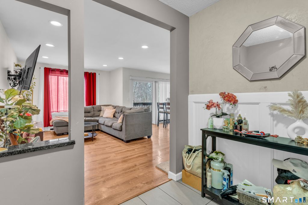 Photo of 175 Mill Pond Road #444, Hamden, CT 06518 (MLS # 24161991)