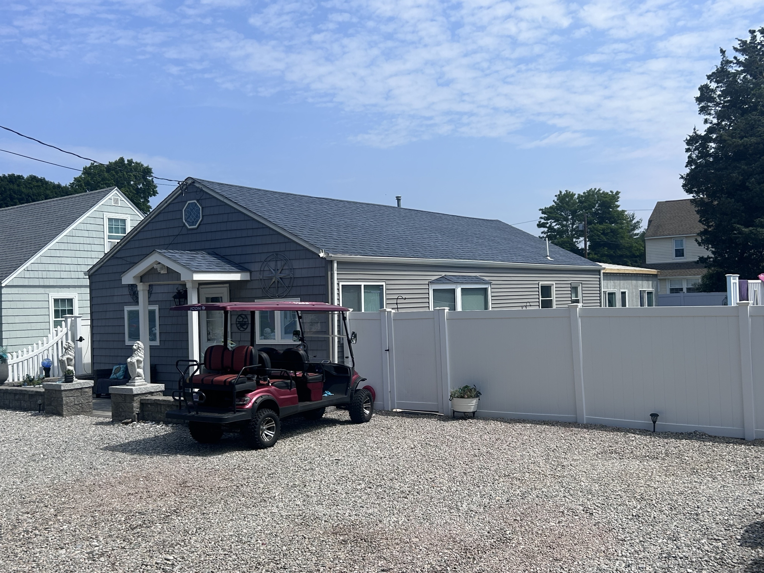 12 Bellaire Drive