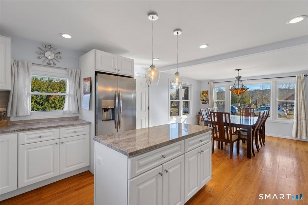 Photo of 12 Nettleton Avenue, North Haven, CT 06473 (MLS # 24144505)