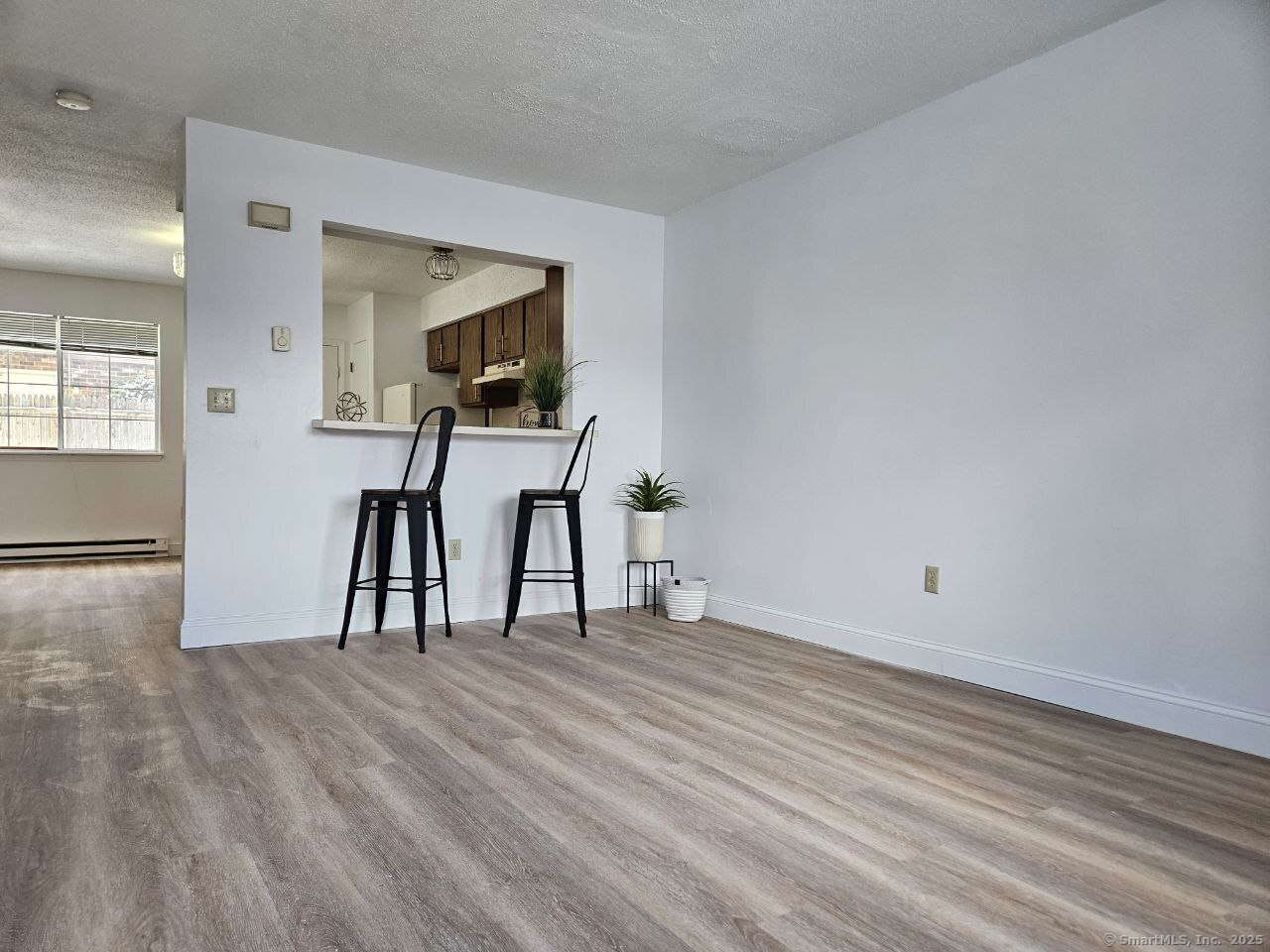 975 Meriden Road APT 11