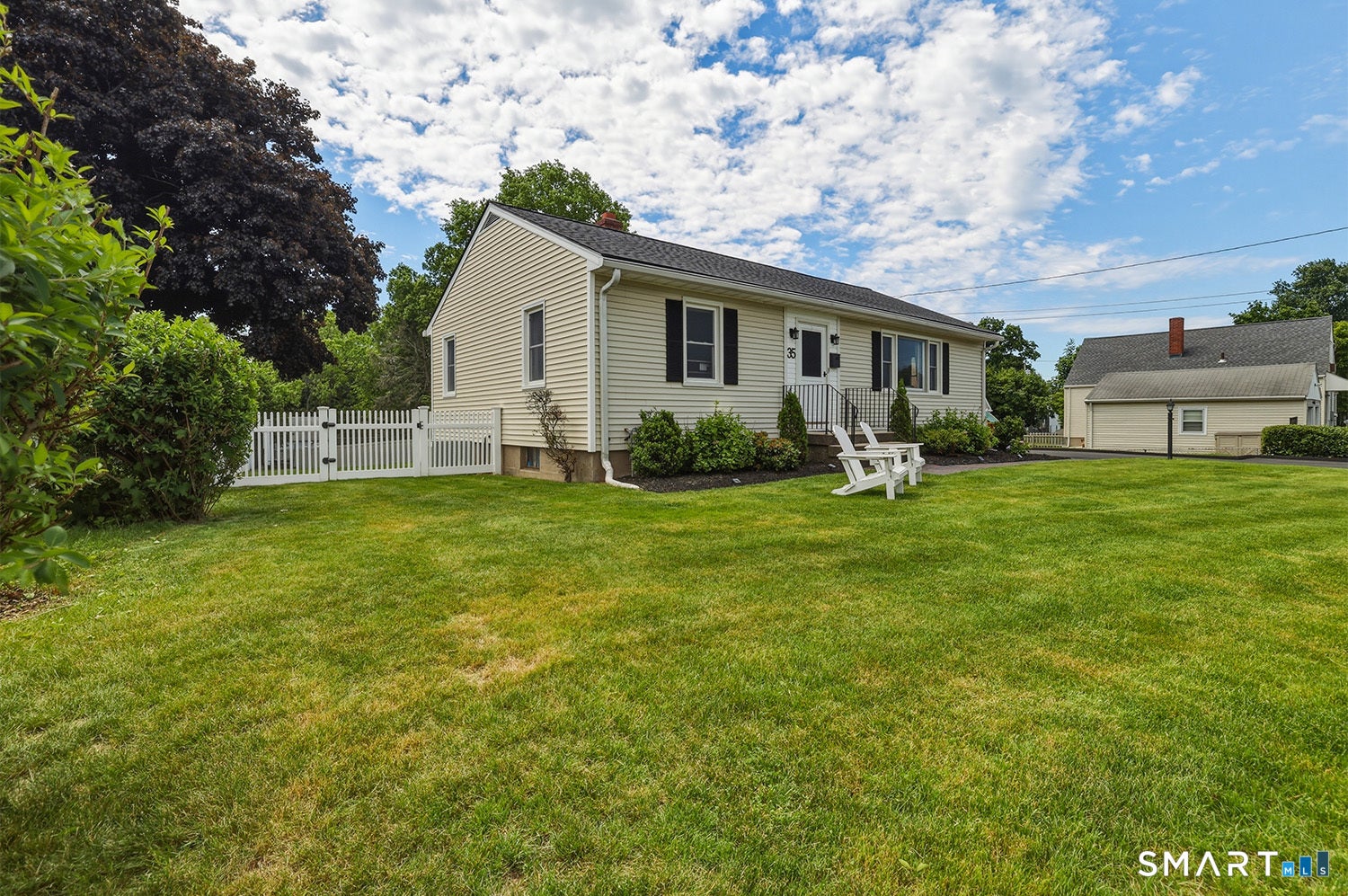 35 Birchwood Square