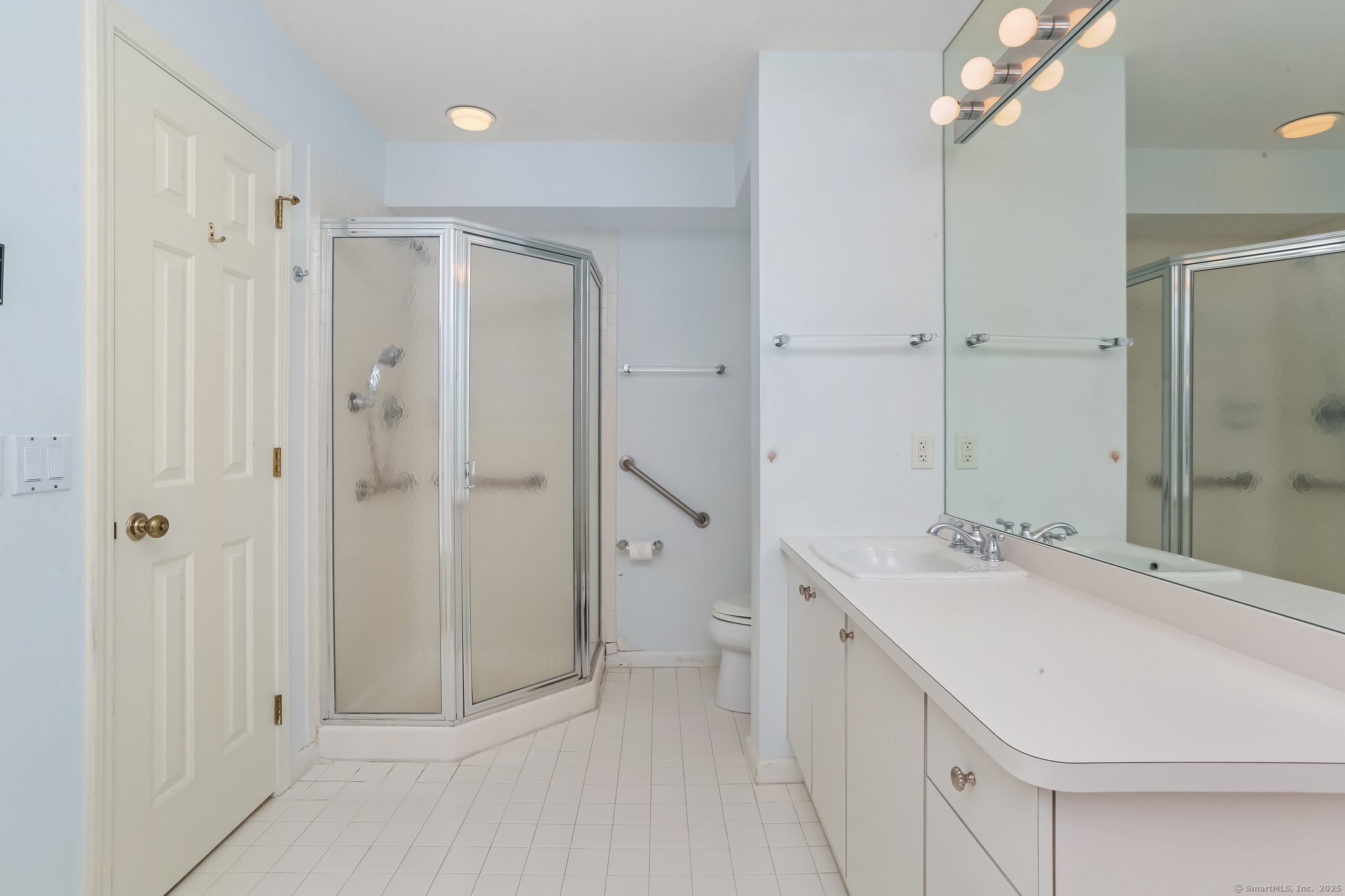 141 Regents Park, Westport, Connecticut image 22